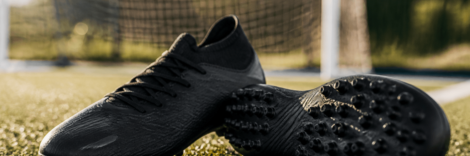 Welke kunstgras voetbalschoenen passen het beste bij jou