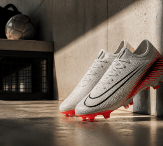 Nike Mercurial voetbalschoenen voor welk type speler zijn ze geschikt Nike Mercurial voetbalschoenen voor welk type speler zijn ze geschikt